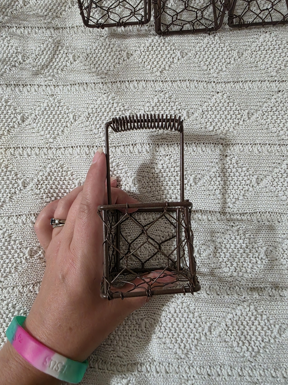 Set of 6 Rustic Wire Baskets - Picture 5 of 9